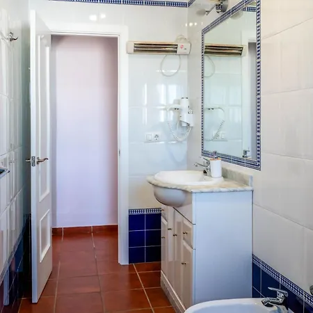 Pericon Apartment *